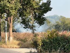 -地铁11号线罗山路站-停车场
