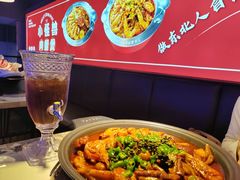 -徐记小怪兽肉蟹煲店(哈西万达金街店)