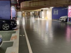-上海来福士广场-停车场