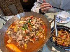 -昱龙大盆牛蛙馆(三兴街总店)