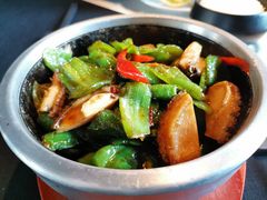 螺丝辣椒炒鲍鱼-鲁采LU STYLE(新天地店)