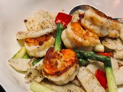 黑松露山药炒虾球-万丽轩·粤菜(王府井金茂万丽酒店)