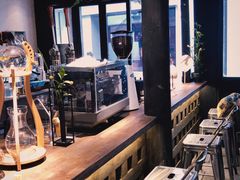 -Metal hands·铁手咖啡