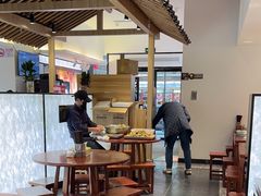 -裕兴记•蟹黄面馆(人民广场店)