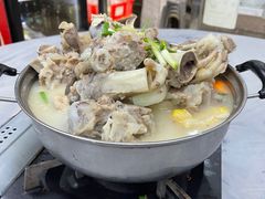 招牌骨头煲-凤城康记饭店