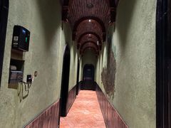 -孔雀裡融合餐厅