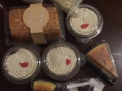 栗子鲜奶杯-红宝石·鲜奶小方·海派西点房(南丹店)