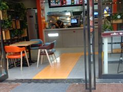 门面-华莱士炸鸡汉堡(欢乐谷店)