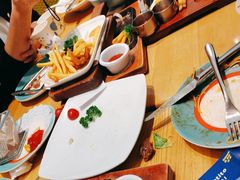 -菲滋意式休闲餐厅(北仑银泰城店)
