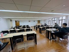 -上海市静安区图书馆(新闸路馆)