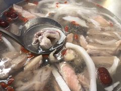 -范饭椰林川湘味海鲜·椰子鸡(三亚湾椰梦长廊店)