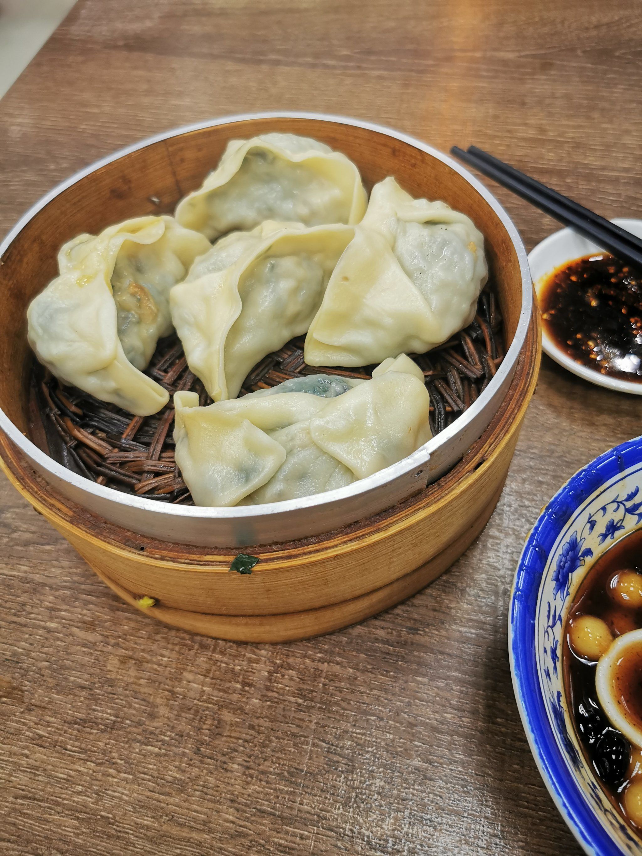 吃就吃当季,马兰头蒸饺