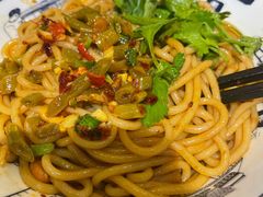 卤粉-黑白电视长沙小吃(美林M·LIVE天地东座店)