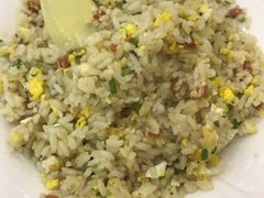 -江城燕子大排档(江汉路步行街店)