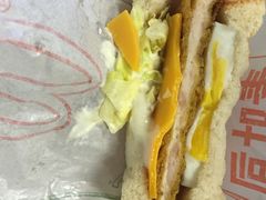 iphone_upload_pic-麦当劳(轻轨曹杨路店)