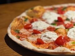 -JINNS锦时 steak&pizza(浸信会礼拜堂旧址店)