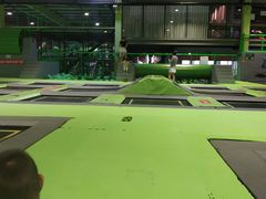 -C7城市运动空间·蹦床·健身·团建
