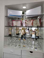 -蕾特恩专业祛痘