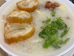 荔湾艇仔粥-点都德(春熙路群光广场店)