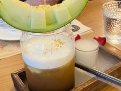 -Mark&Mars Restaurant