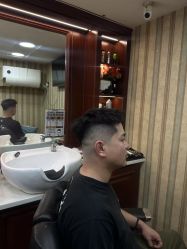 -绅仕門男士理发馆