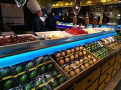 自助取餐区-V-ONE西雅图海鲜自助餐厅(仓山万达广场店)