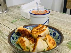-无名氏宵夜小摊(祝家三姐妹馄饨店)