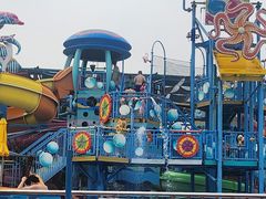 -欢乐水魔方水世界