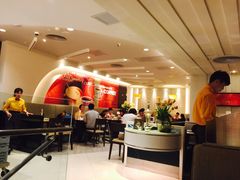 -必胜客(WOW中心城店)