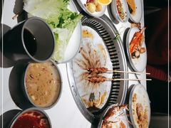 -欢乐牧场·海鲜烧烤涮自助餐(蚌山万达店)