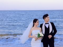 -经典婚纱摄影美学馆·私人定制