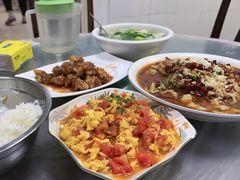 -洪霞餐馆