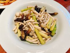 -那家山城(樱桃园店)
