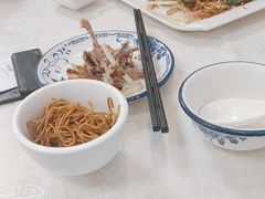 -津津菜馆(绝没分店)