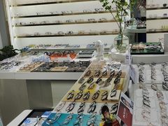 -视野联行眼镜蔡司·依视路官方授权店(顺城店)