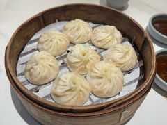 -馋三尺蟹粉小笼(人民广场店)