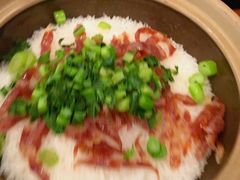 传统腊味煲仔饭-贤记啫煲广东菜馆(鲁谷路店)