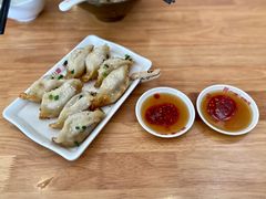 牛肉鍋貼-小姜锅贴(凤凰街店)