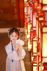 -支流映画摄影·汉服妆造跟拍(本宫来了银泰店)