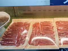 -辣八香新疆孜然串烤火锅(环球港店)