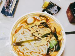 -天瑞福云南过桥米线(十里河店)