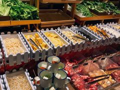 肥牛-万达瑞华酒店美食汇自助餐厅(楚河汉街店)