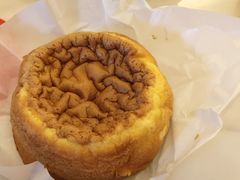 蜂蜜蛋糕-好利来(上海虹桥新天地Lab主题店)