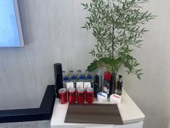-简法造型·品牌形象店