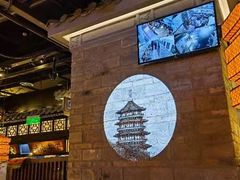 等位区-绿茶餐厅(同成街华联店)