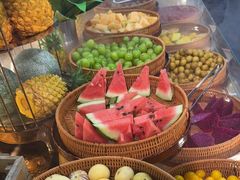 -四囍码头海鲜烧烤自助火锅(外滩南京东路悦荟广场店)
