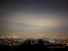 -鬼笑石后山停车场