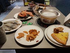 -遇上西雅图多融合海鲜自助餐厅(中房金谊广场店)