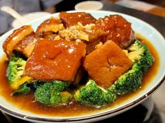 红酒红烧肉-万重锦·人文川菜馆(骡马市店)