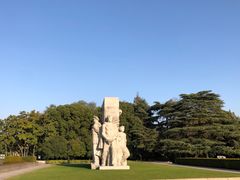 -上海市龙华烈士陵园